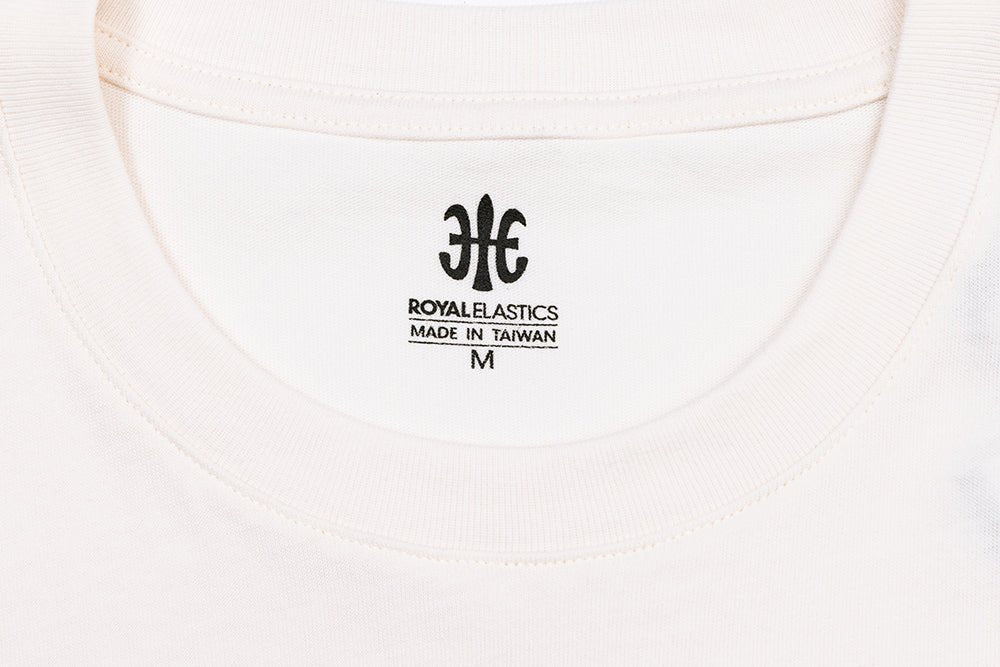 ルーズフィットロゴTシャツ べジュー (Unisex)